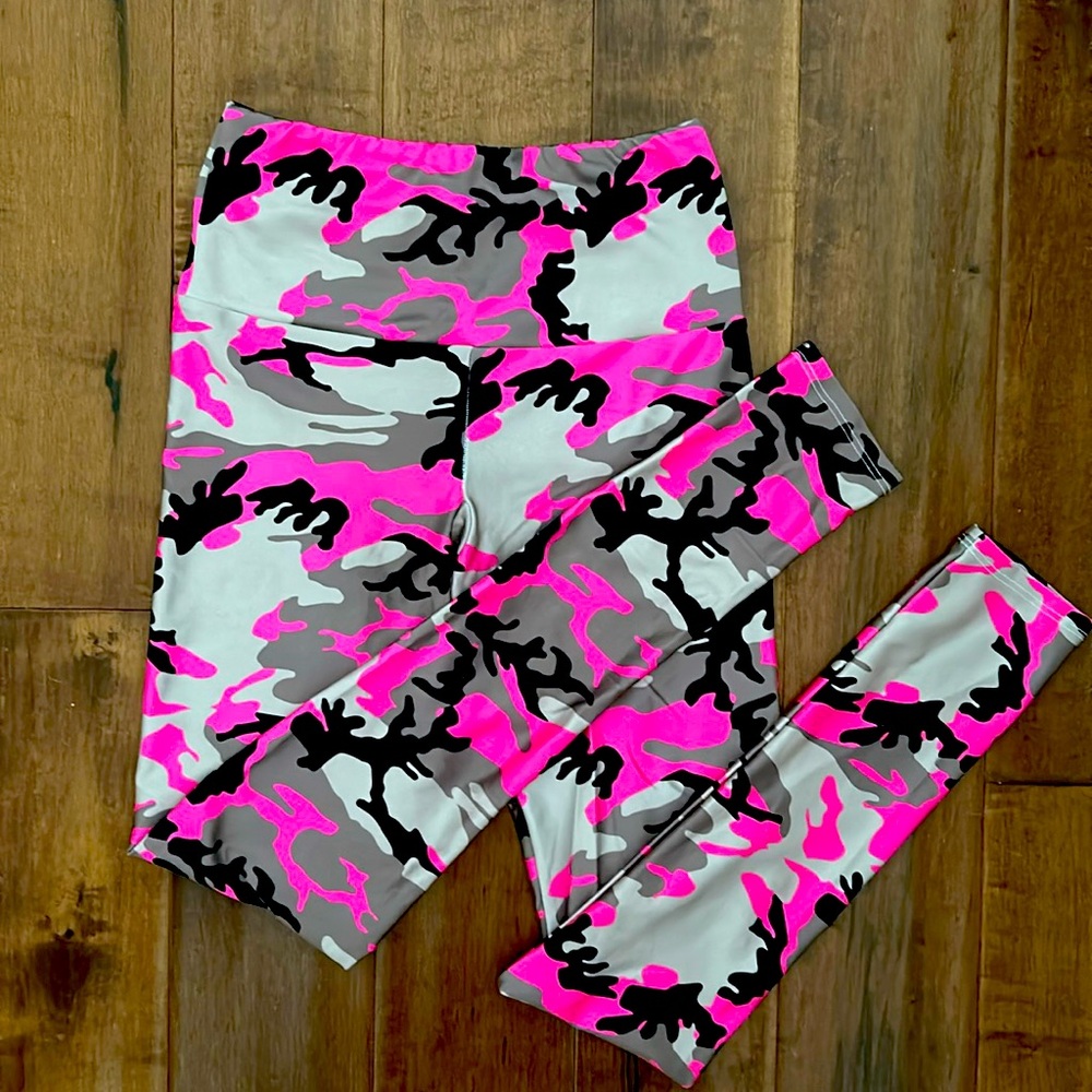 Goldsheep Pink Camo Leggings - Picture 2 of 3